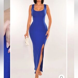 Absolutely Love It brand Elegant Royal Blue Ribbed Maxi Dress
